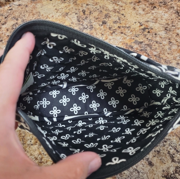 Vera Bradley Small Black Whit Concerto Crossbody - Picture 6 of 8